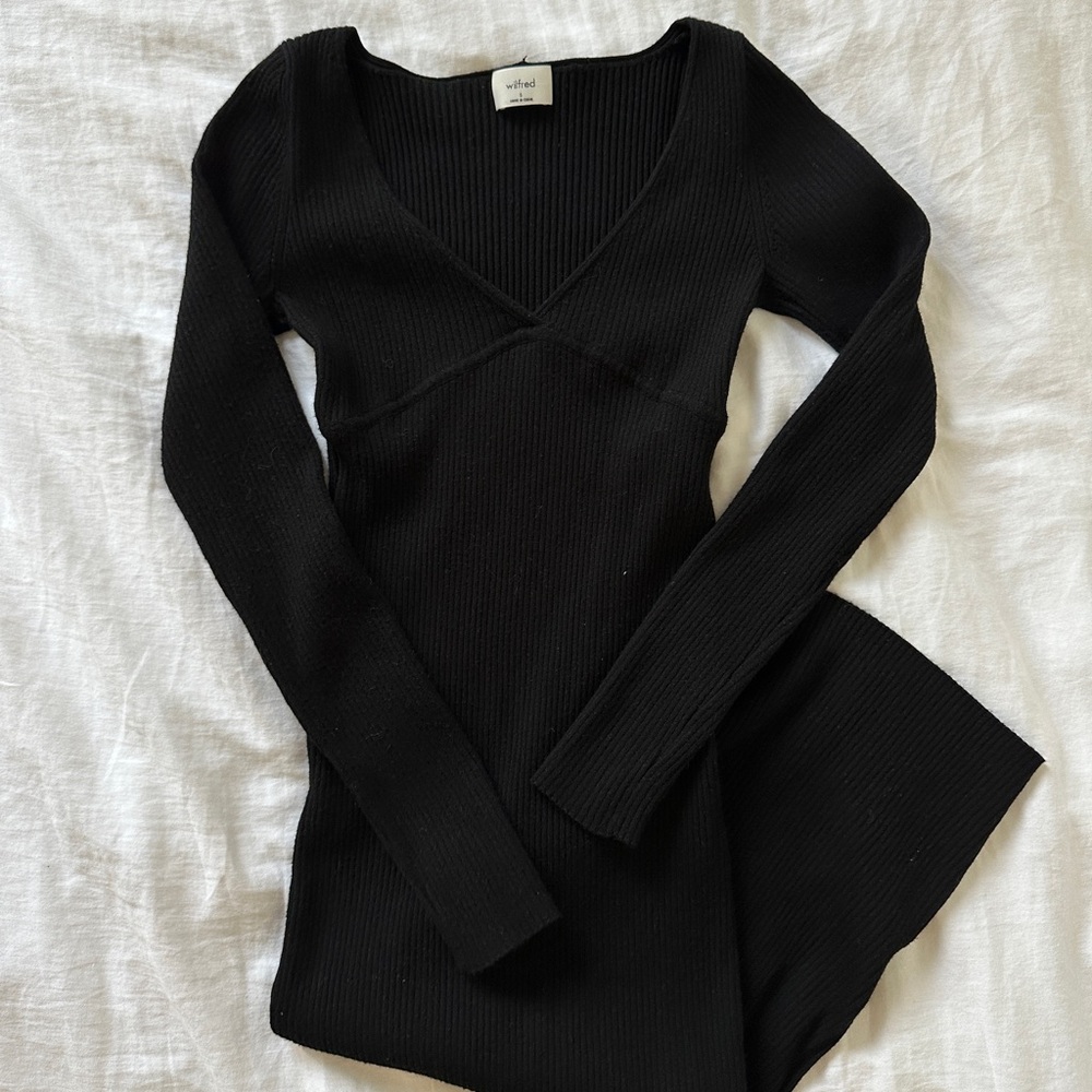 Aritzia WILFRED gabrielle dress in black